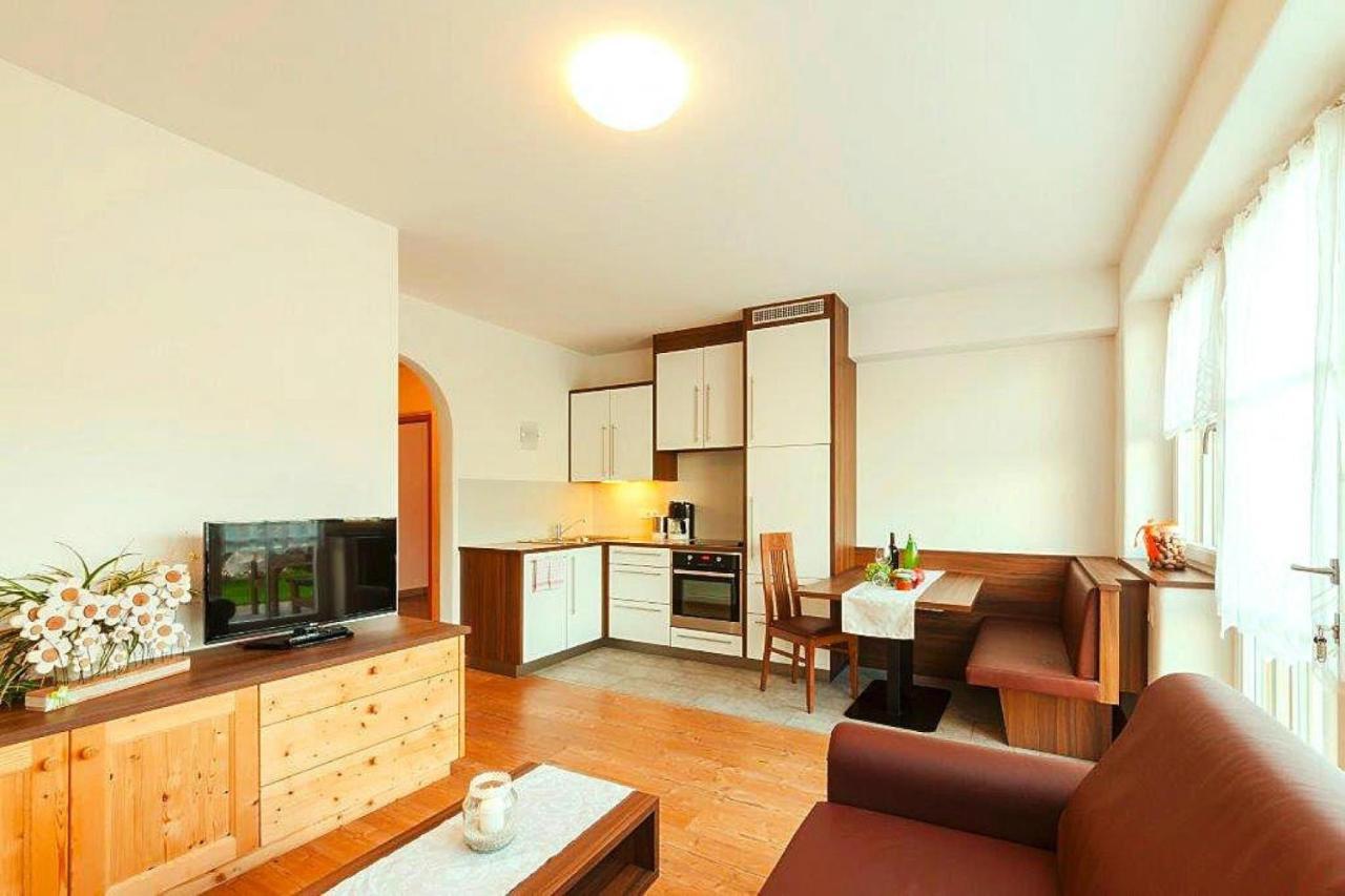 Apartment In Naz-Sciaves With Garden Natz-Schabs Ngoại thất bức ảnh